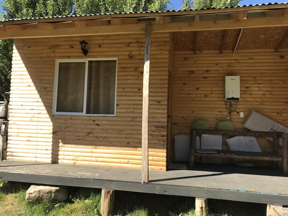 Monte Campamento Hostel Puerto Bertrand Екстер'єр фото